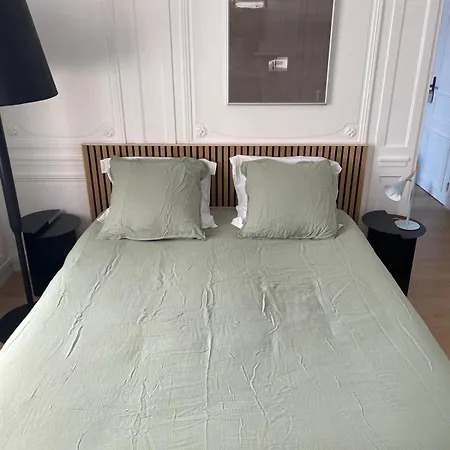 Apartment Plein Centre Cathedrale Saint Leu Hortillonnages